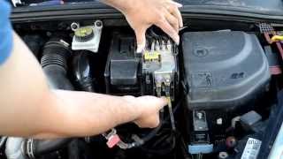 How to remove battery and replace on peugeot 307 308 and Citroen C4 [upl. by Freberg]