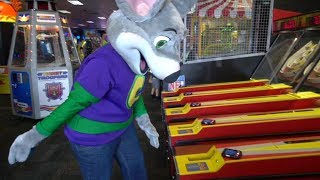 Chuck E Cheese Plays Skee Ball [upl. by Ramaj]